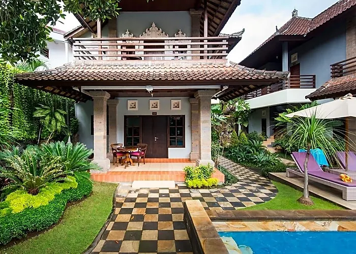 Puri Sading Hotel 3*