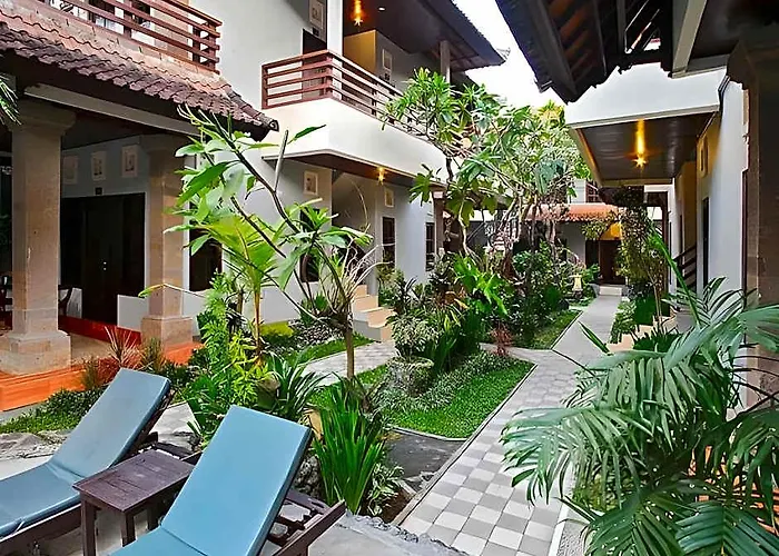 Puri Sading Hotel 3*